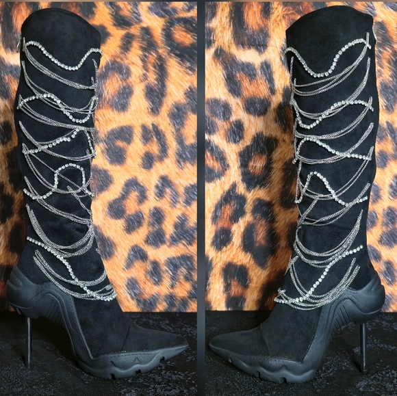 Azalea Wang Taty Suede Embellished Boots - Picture 8 of 11